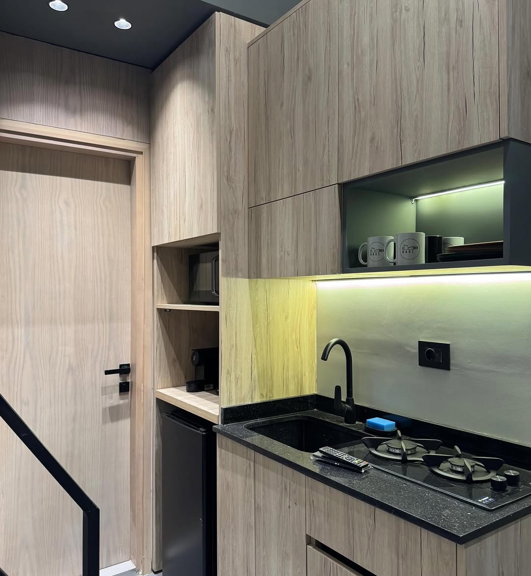 EmberHaus I kitchen